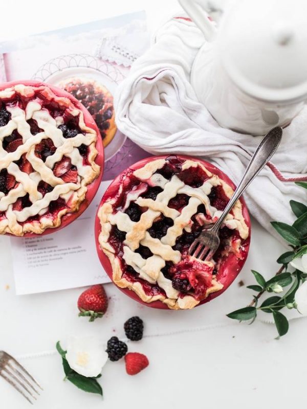 Strawberry And Raspberry Pie